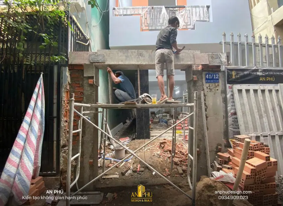 GCLD cốt thép coffa và đổ đà cổng