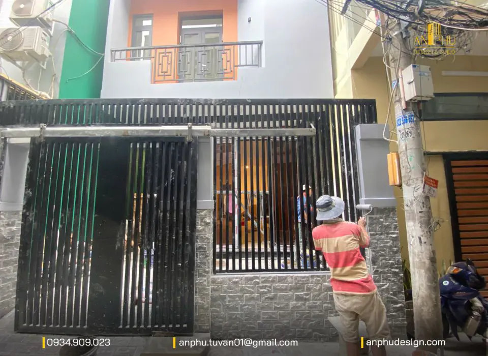 Ốp gạch trụ cổng
