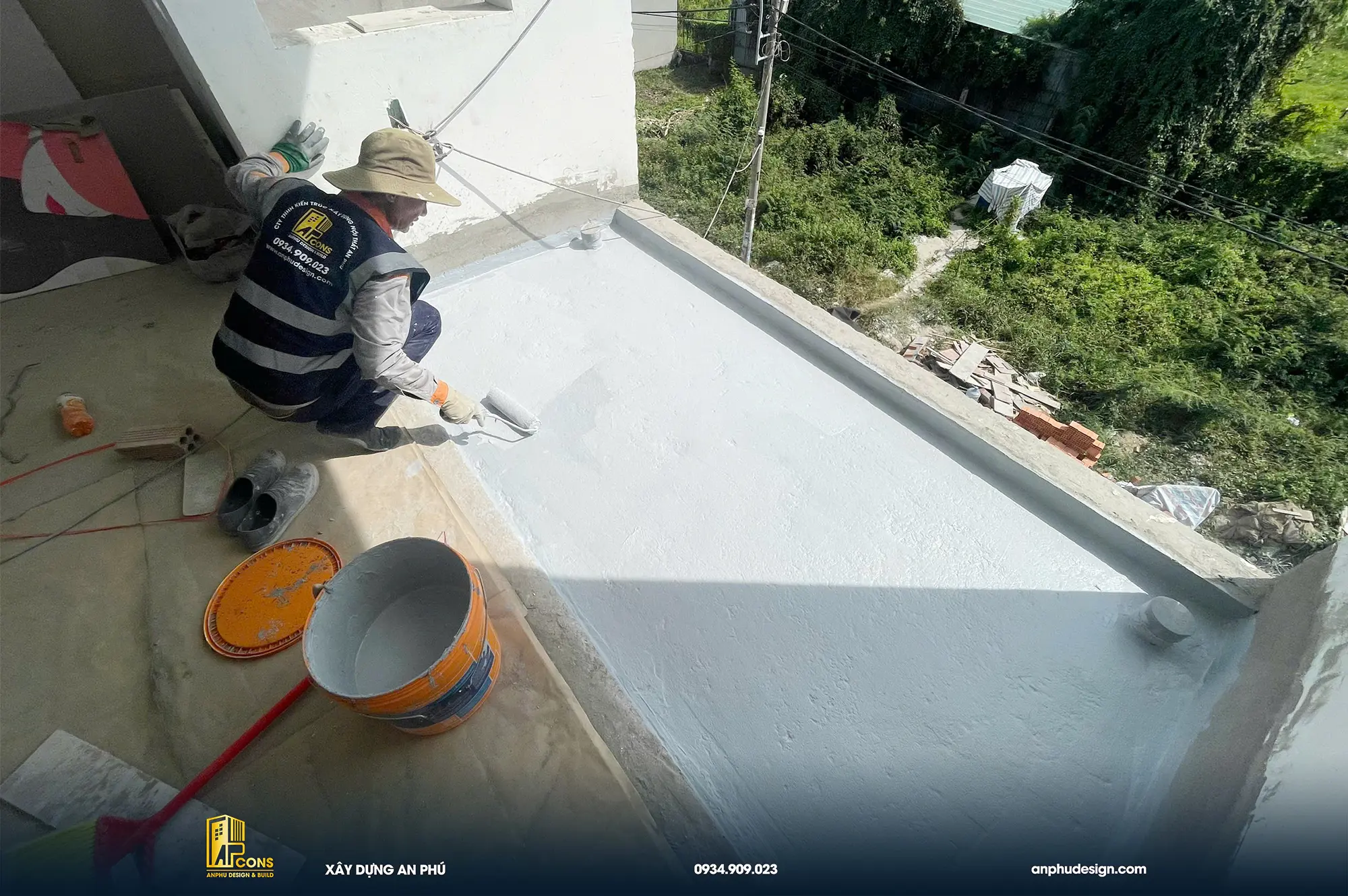 Lăn Chống Thấm Ban Công