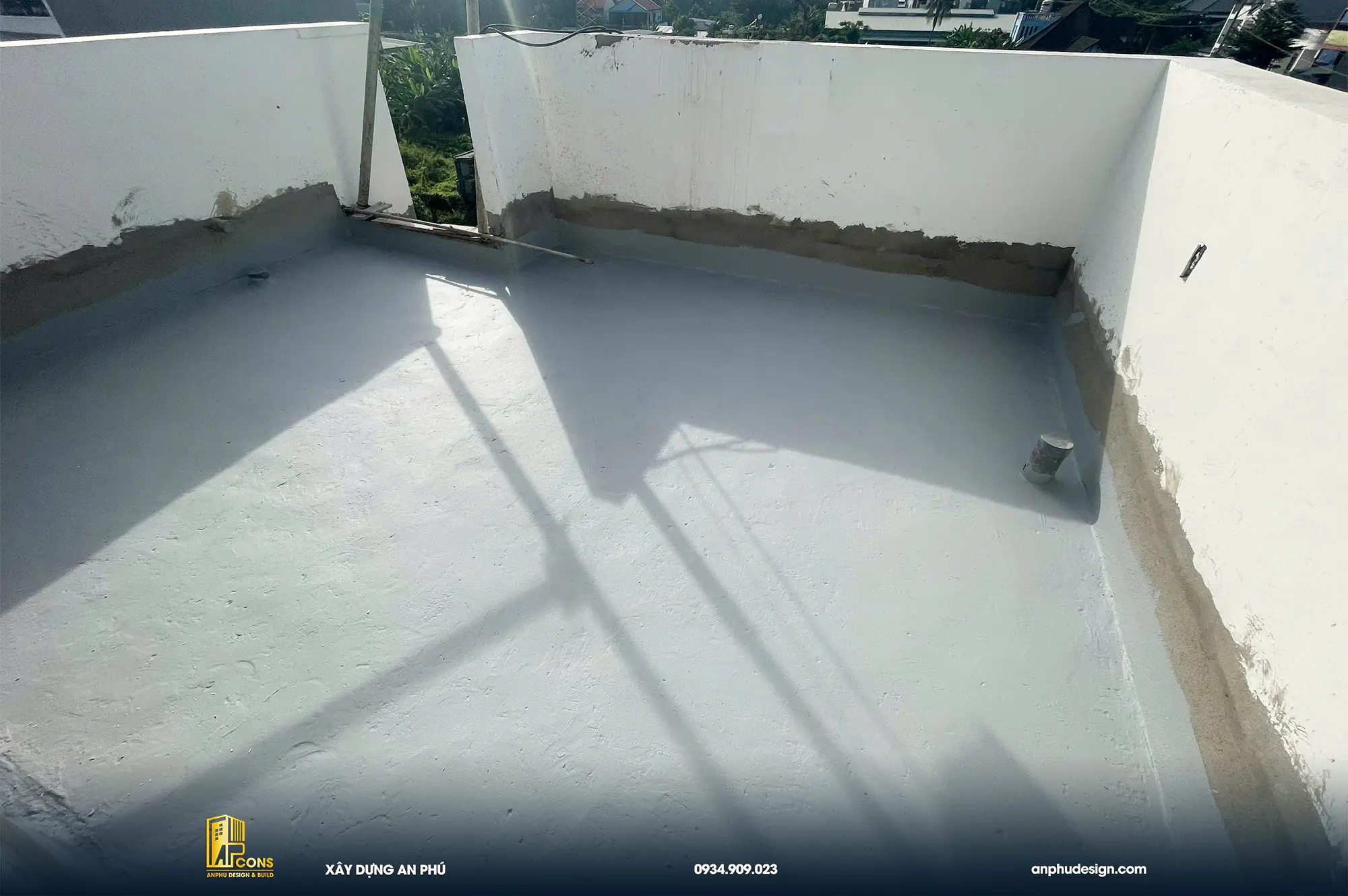 Lăn Chống Thấm Sân Thượng