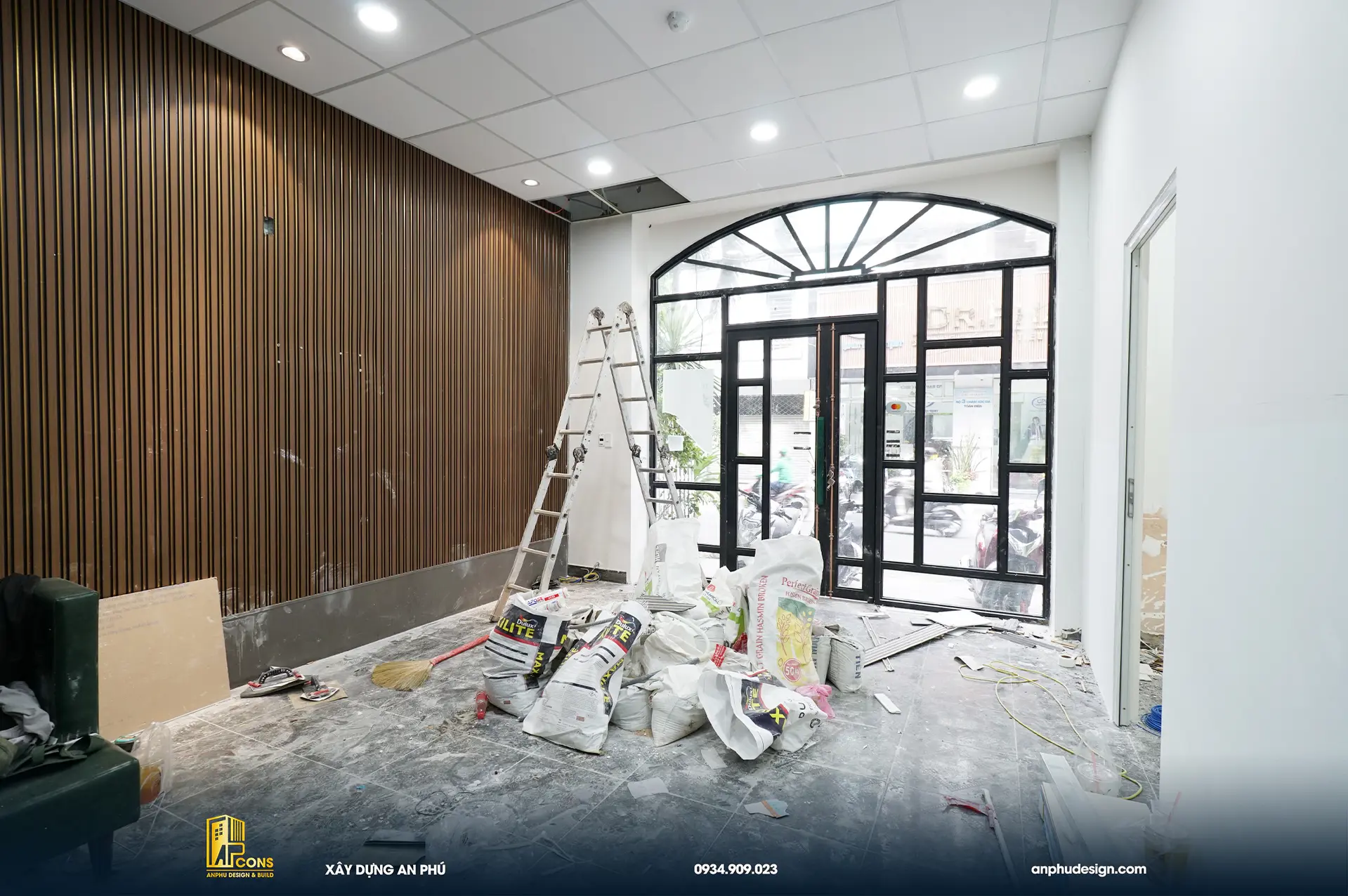 hien-trang-phong-kham-vietcare-1