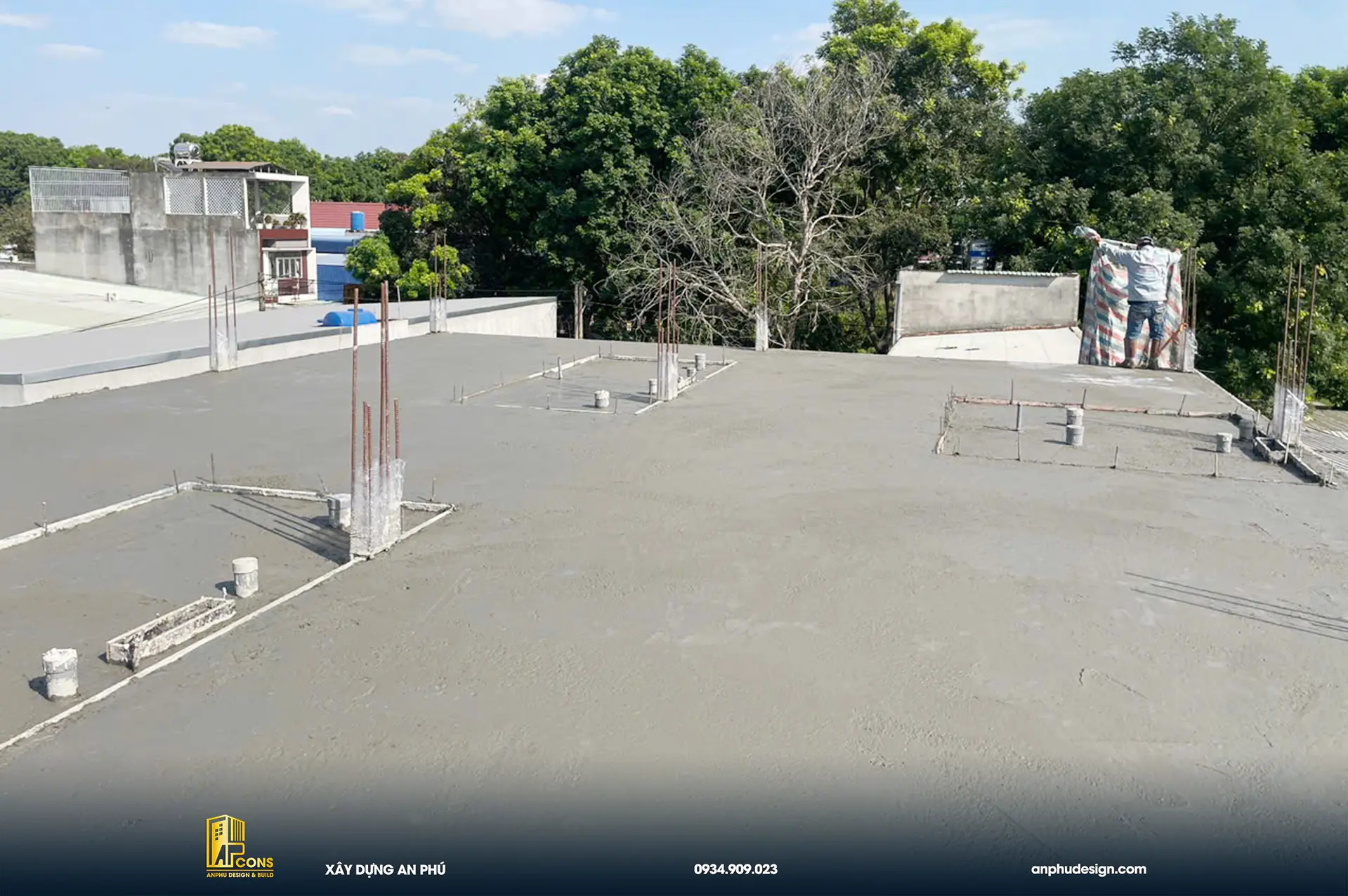 hoan-thien-cong-tac-do-be-tong-dam-san-lau-2