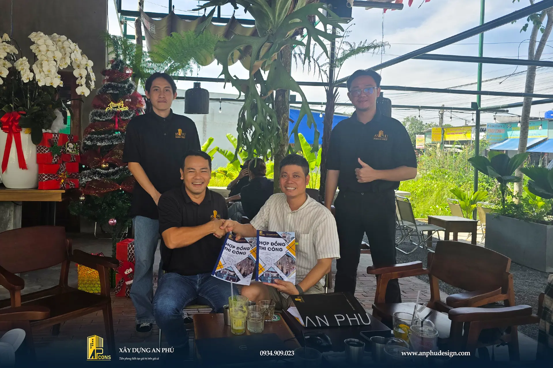 kí hợp đồng thi công