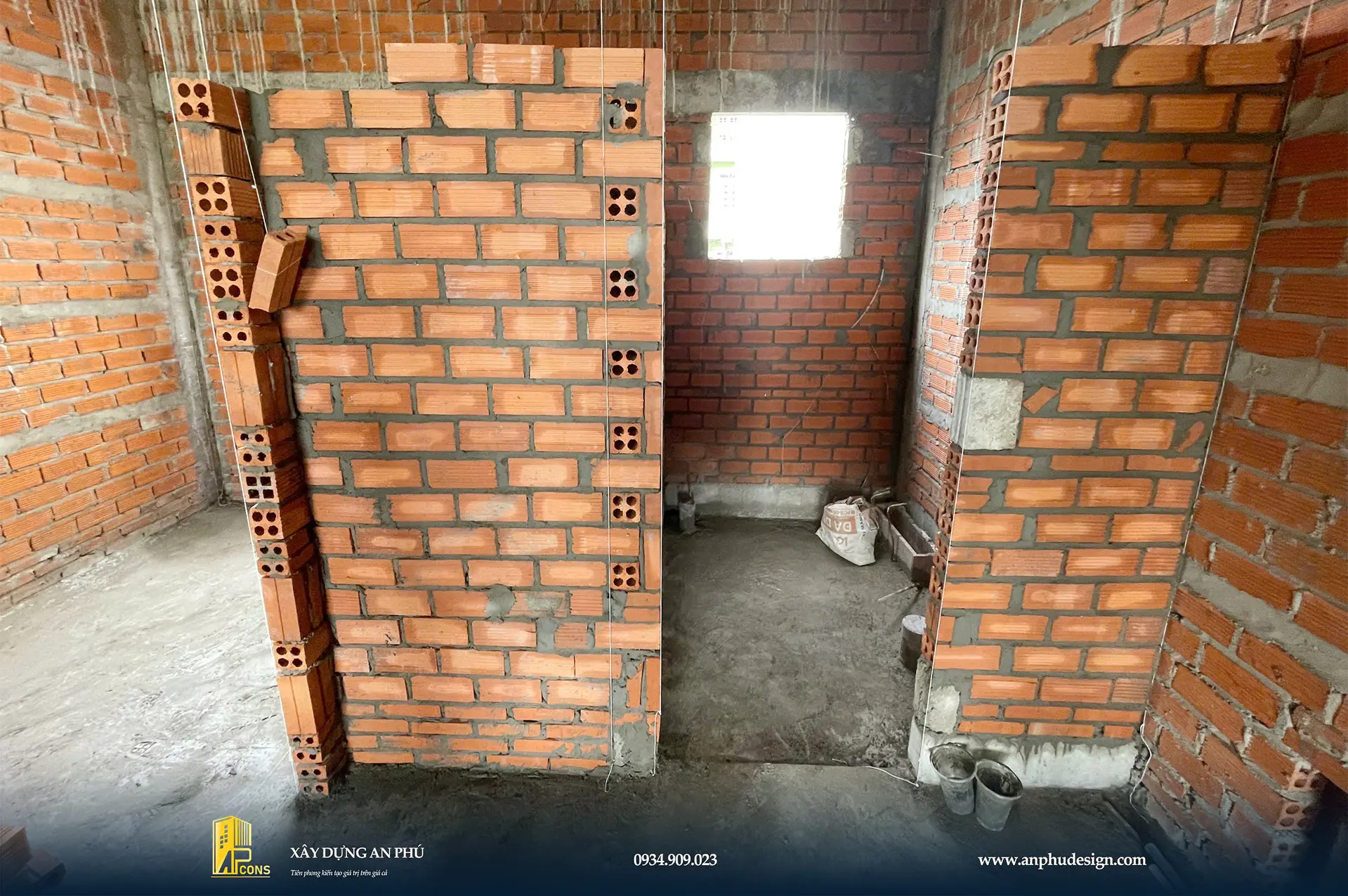 thi-cong-xay-tuong-ngan