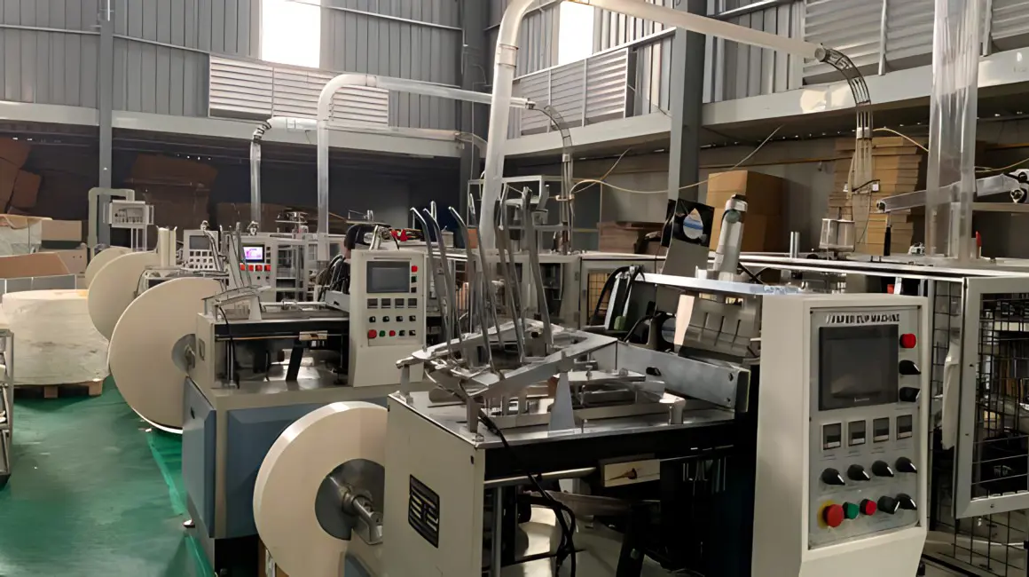 Xưởng sản xuất ly giấy